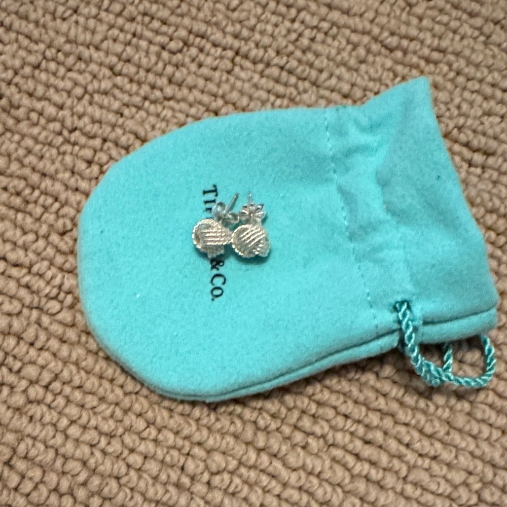 Tiffany & Co. Sterling Silver Shell Studs with Tiffany Blue Pouch